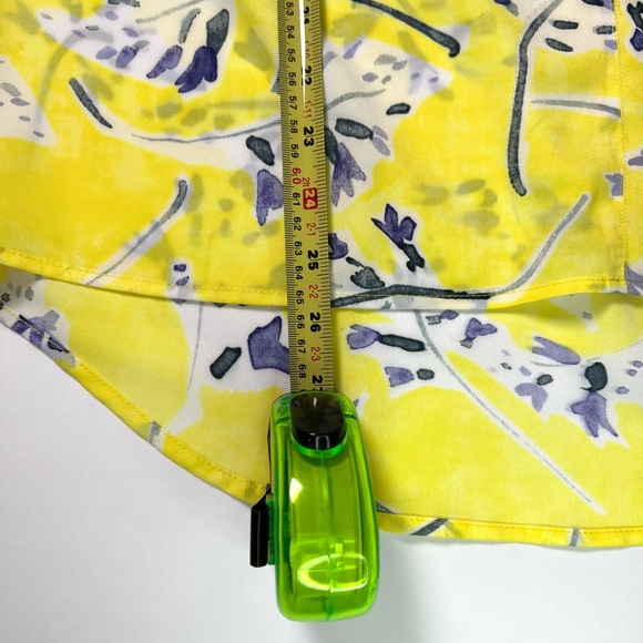 CAbi Stevie short sleeve bright flowy floral spring/summer blouse/top size M - Picture 10 of 11